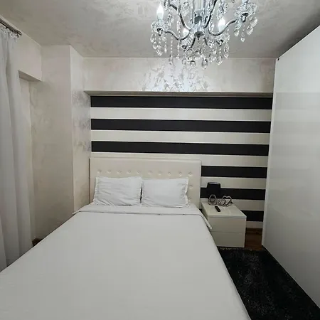 Luxury View شقة كرايوفا