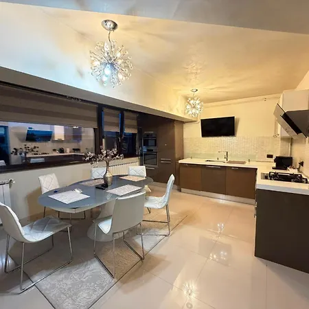 Luxury View شقة